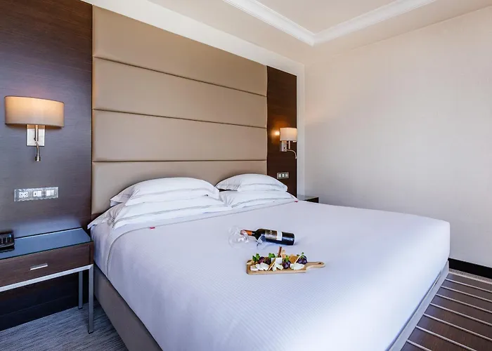 Bessahotel Boavista Отель Порту